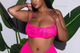 🎀💦NEW CALI BADDIE IN TOWN FOR THE WEEKEND🎀💦INCALLS ONLY !!! - Image 1