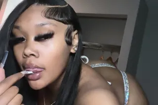 FINE THICK REDBONE STALLION💋🥵I... - Image 2