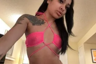 ✨Estreya✨ Lets fufill your wildest fantasy and Classy w/ a tight kitty - Image 5