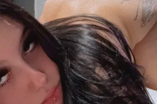 SEXY SNOWBUNNY 🥵 - Image 3